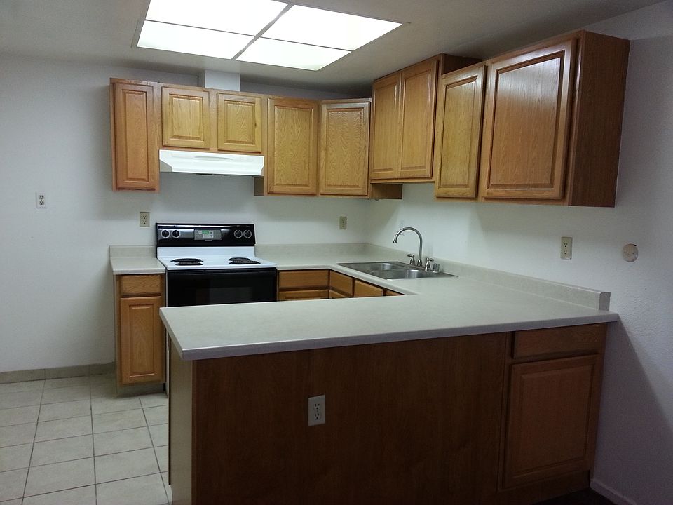 New kitchen cabinets and counter