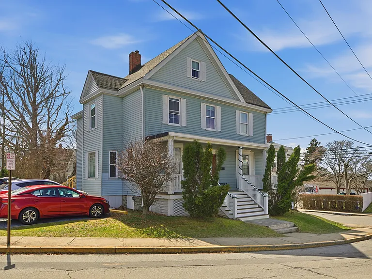 22 Summer St — Photo 31