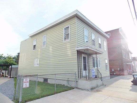 2nd image of 43 Saratoga Ave