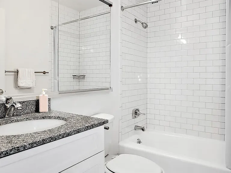 355 S End Ave #12M — Photo 2