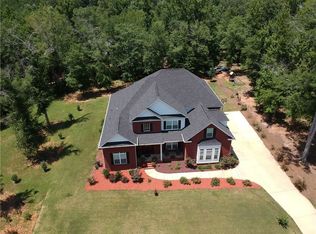 2104 Beverly Dr, Opelika, AL 36801