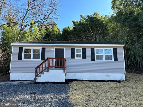 260 Berry St, Orange, VA 22960
