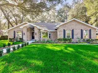 305 Craft Rd, Brandon, FL 33511