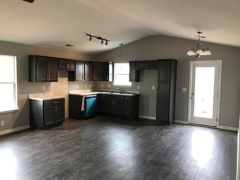 2525 Feathersound Way — Photo 3