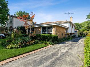 633 Lavergne Ave, Wilmette, IL