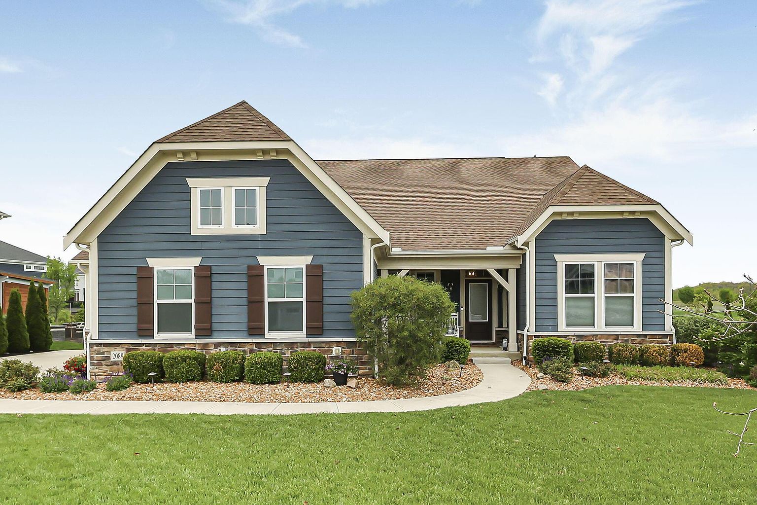 Listing photo 2 for 2089 Gingerfield Way