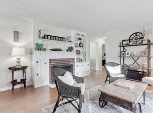 2656 Zollinger Rd, Columbus, OH 43221