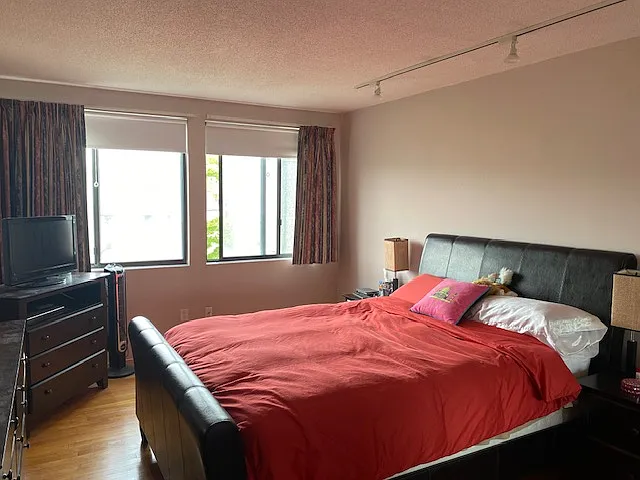1731 Beacon St #711 — Photo 15