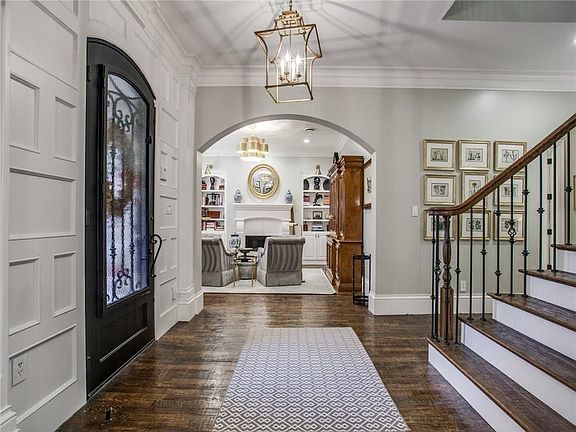 2nd image of 6410 Orchid Ln