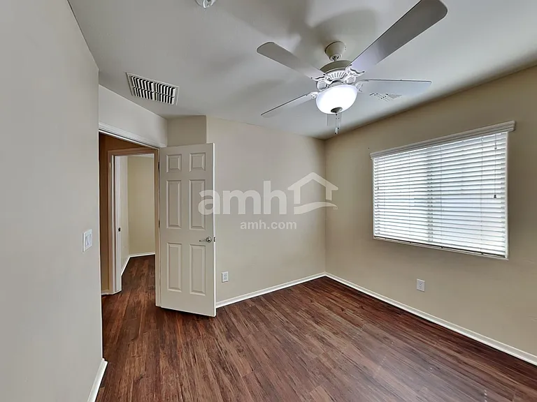 4740 E Redfield Rd — Photo 12