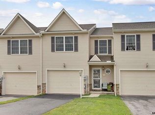 2039 Shaffer Cir, Dover, PA 17315
