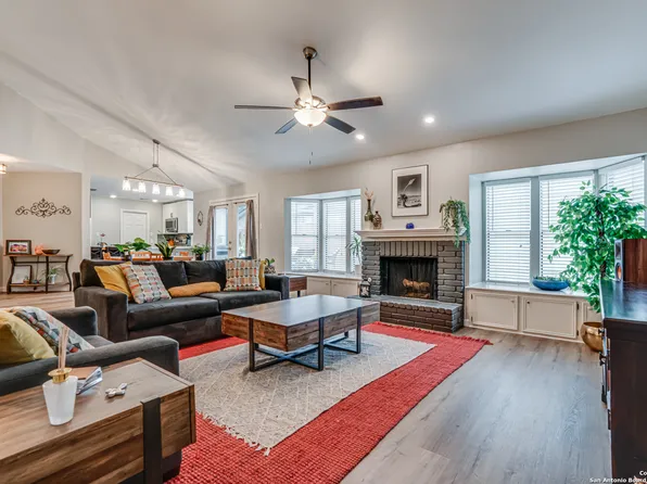 11818 greenwood village, San Antonio, TX 78249