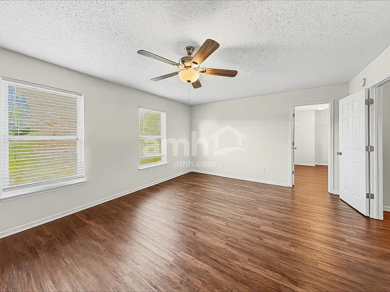 9318 W Rising Sun Dr — Photo 11