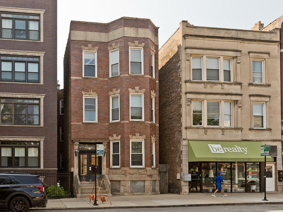 1st image of 3350 N Sheffield Ave #2/2