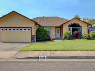 2665 SW Trinity Way, Grants Pass, OR 97527
