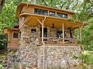 232 N Esplanade, Hollister, MO 65672