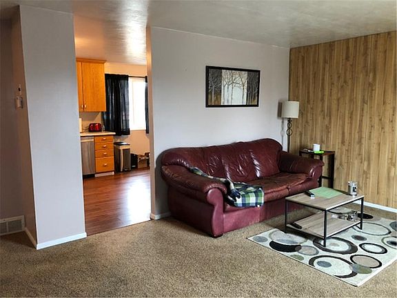 4th image of 5443 W Heath Ave