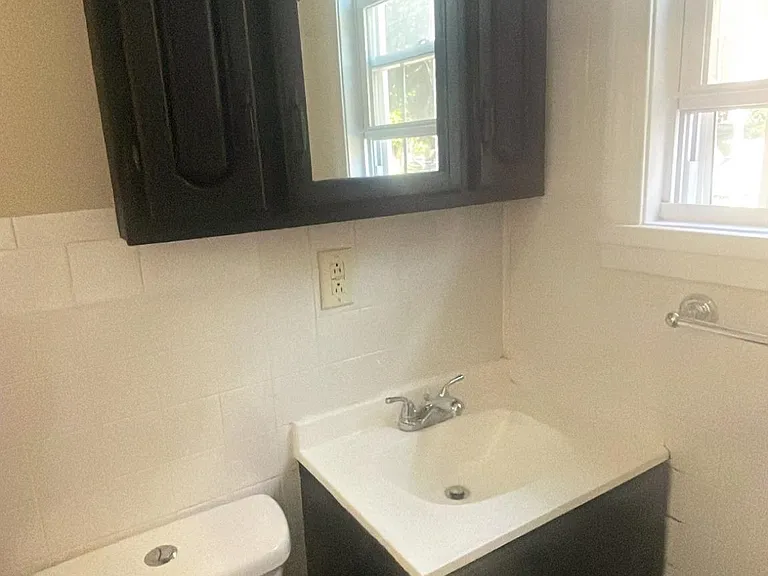 138 Dwight St #1 — Photo 6