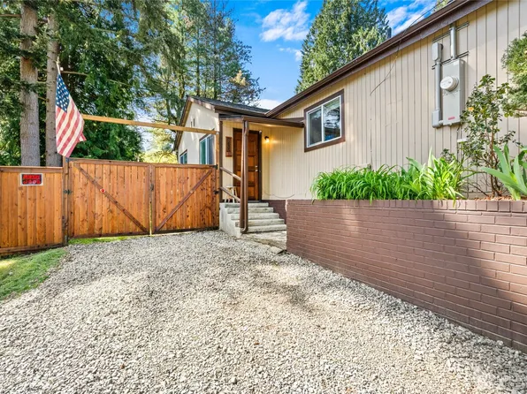 1633 NE Perkins Way, Shoreline, WA 98155