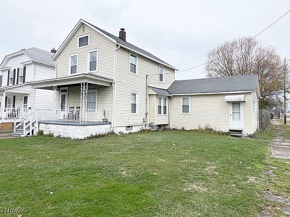 3rd image of 2445 E 30th St