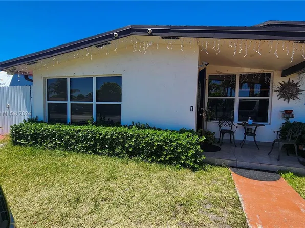 17420 SW 118th Pl, Miami, FL 33177