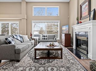 8728 N Bay Dr, Chanhassen, MN 55317