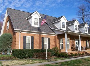 2909 Cameron Woods Dr, Monroe, NC 28110