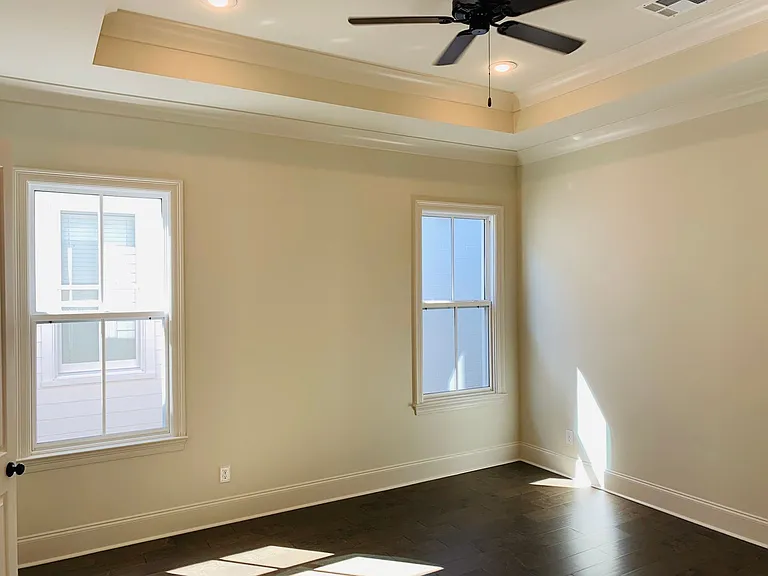 2212 Belfleur St — Photo 7