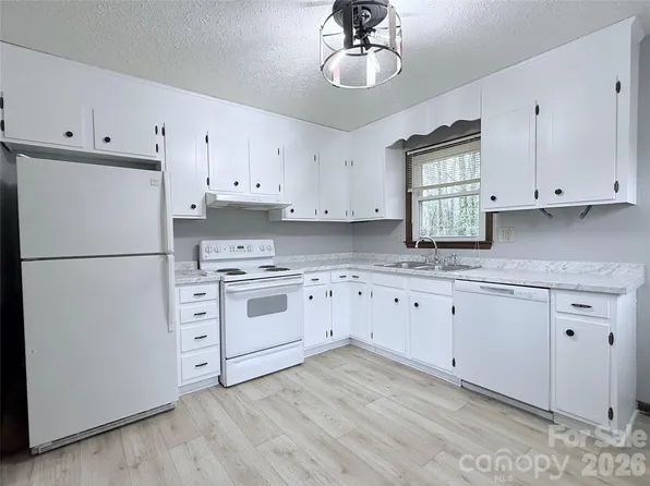 1122 Bridges St, Shelby, NC 28152