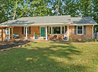 403 W Beaver Dam Ct, Goodview, VA 24095