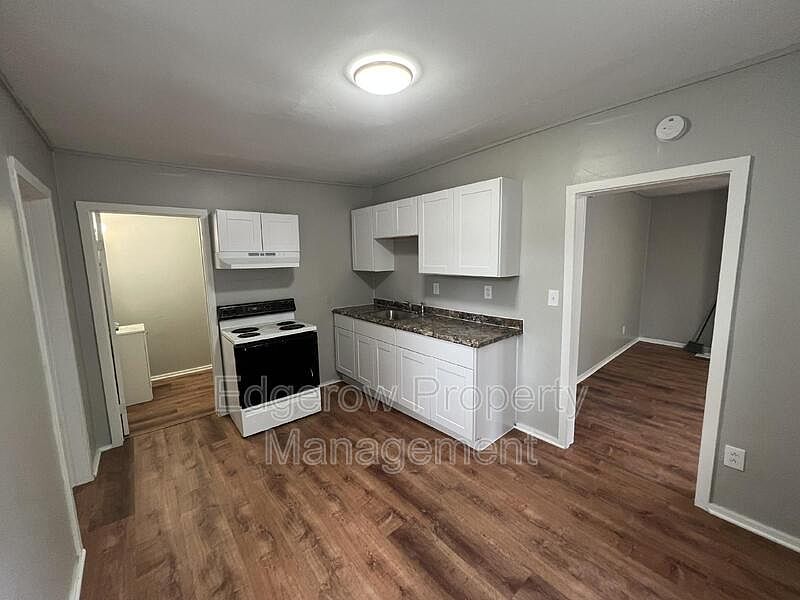 1st image of 298 McLaughlin Ave APT A