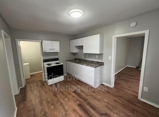 298 McLaughlin Ave APT A, Muskegon, MI 49442