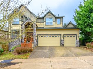 15049 SW Greenfield Dr, Tigard, OR 97224