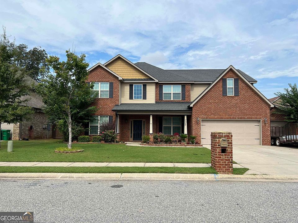 1st image of 225 Black Hawke Ln