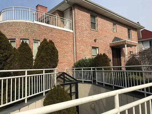 Rented by Reliance Realty Partners LLC  | media 37