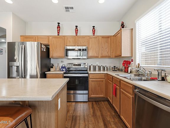 3rd image of 7502 S 45TH Avenue