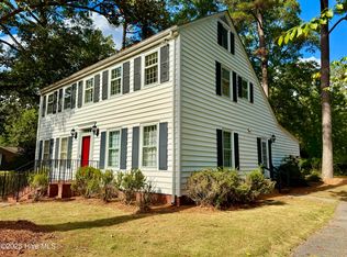 1607 E Canal St, Tarboro, NC 27886