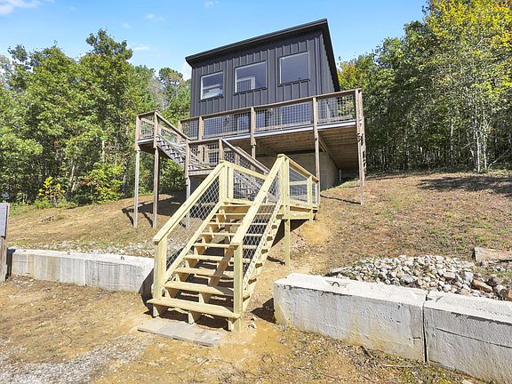 5th image of 18762 Wagner Rd