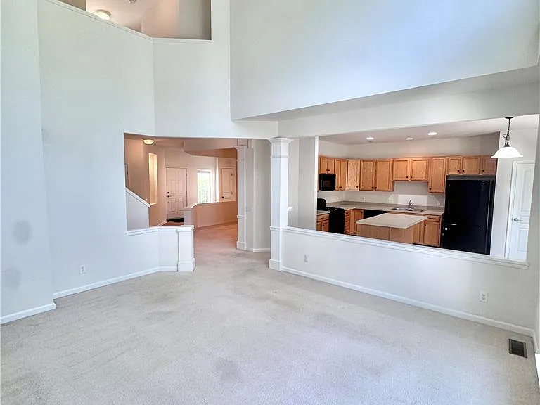 8704 Mayfair Ct — Photo 8