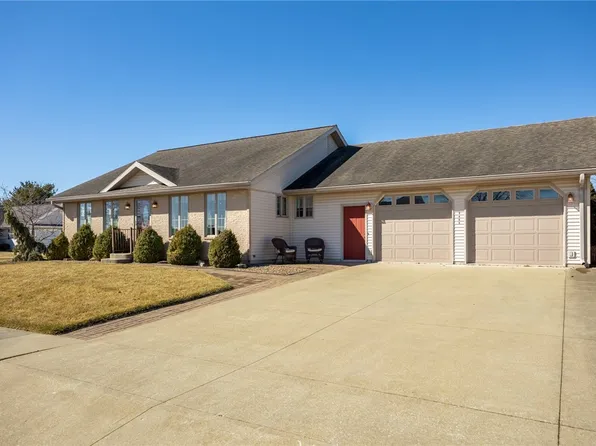 2405 Cumberland Ct, Effingham, IL 62401