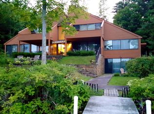 104 Interlaken Rd, Stockbridge, MA 01263