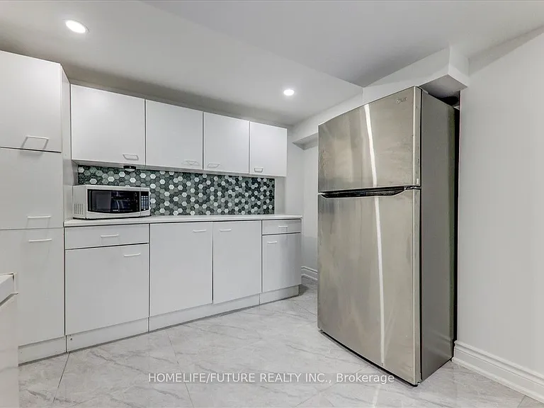 53 Dennett Dr #BASEMENT — Photo 10