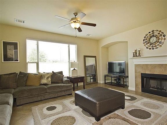 4th image of 19404 Brent Knoll Dr