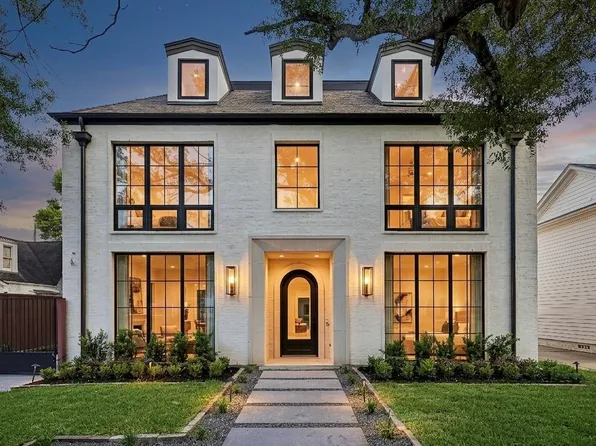 2217 Pelham Dr, Houston, TX 77019