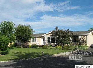 3827 16th St #MFH, Lewiston, ID 83501