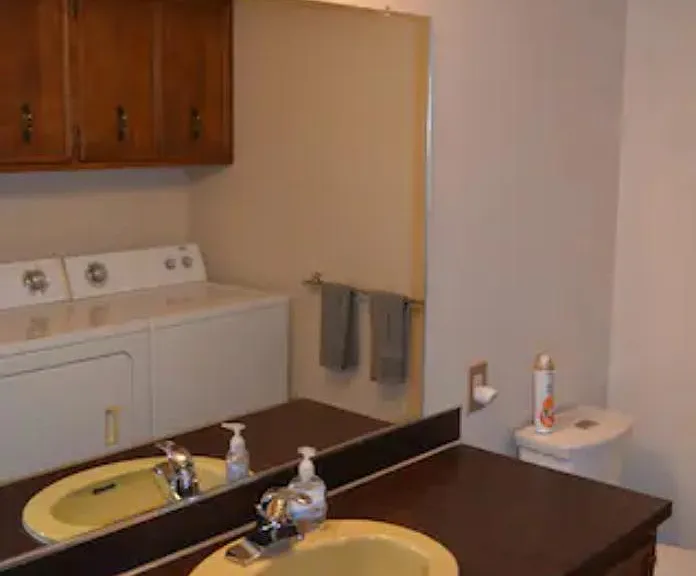 3229 Elderwood Ave — Photo 10
