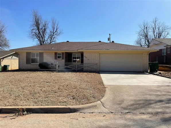 404 Walnut Ave, Yukon, OK 73099