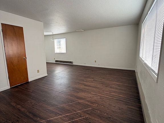 2nd image of 2751 Myrtle St APT B