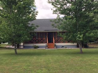 1248 Tee Vee Rd, Elloree, SC 29047