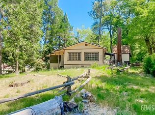 45231 Rainbow Dr, California Hot Springs, CA 93207